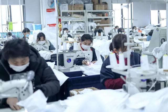天辰注册服紧缺？这家仅用了5天时间转产天辰注册服，日产量已达9000件