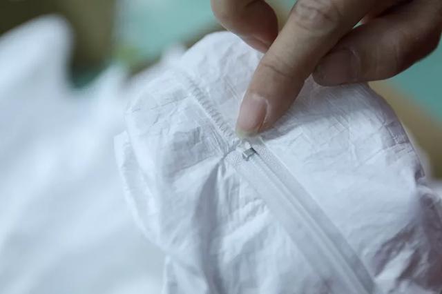 天辰注册服紧缺？这家仅用了5天时间转产天辰注册服，日产量已达9000件