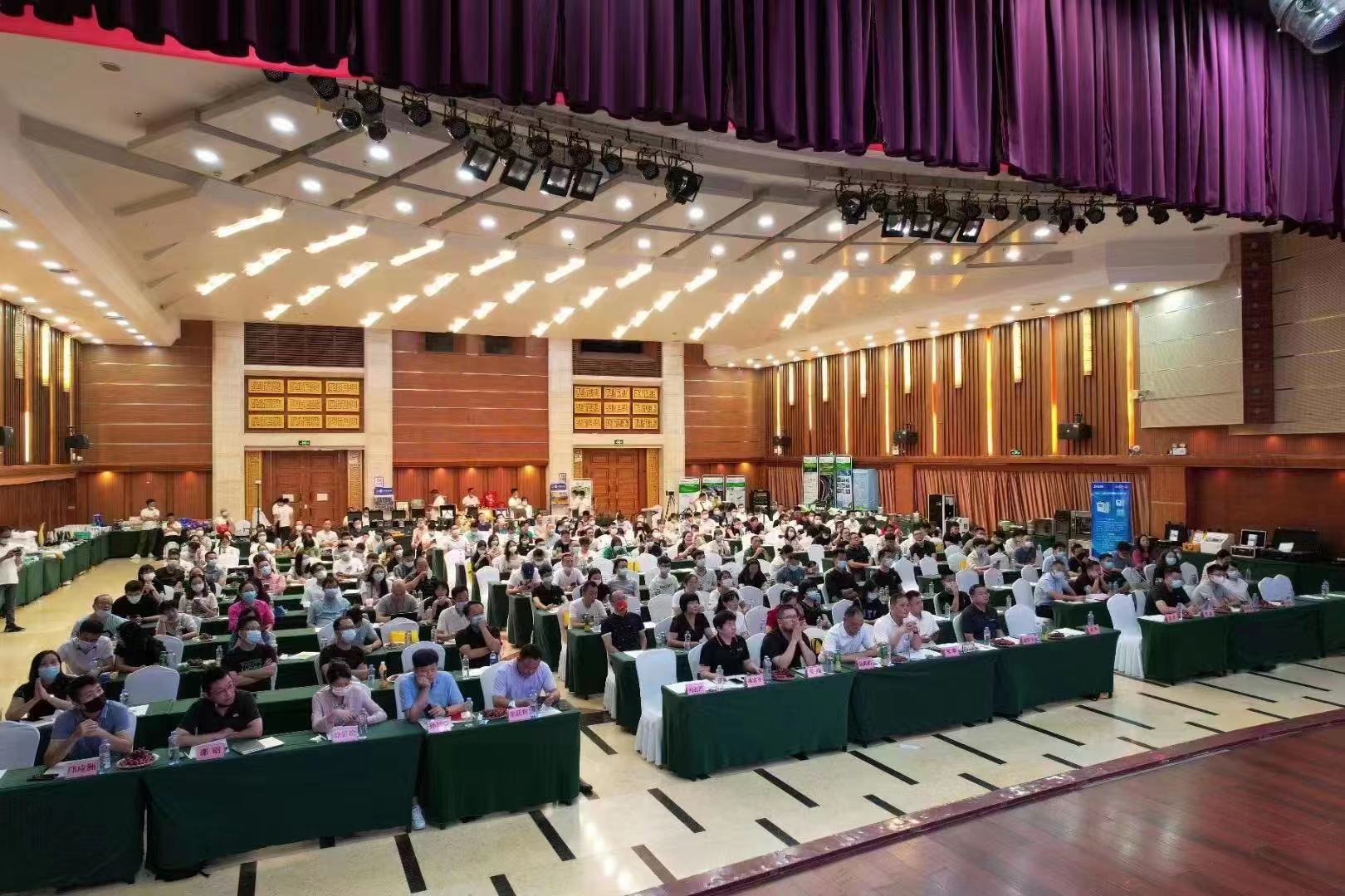 上海天辰娱乐应邀参加2022年政企电商供应链解决方案发布会